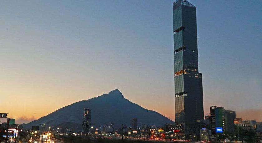 Hilton Garden Inn Monterrey Obispado, Nuevo Leon, MX photo