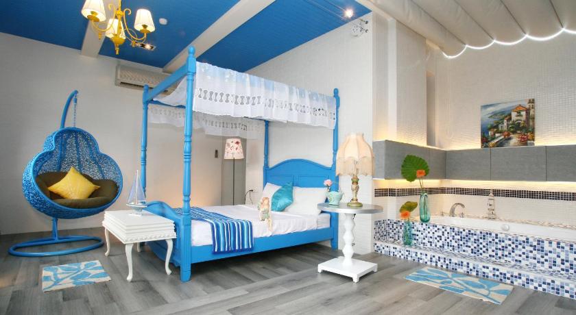 Image of Standard Suite City View 4