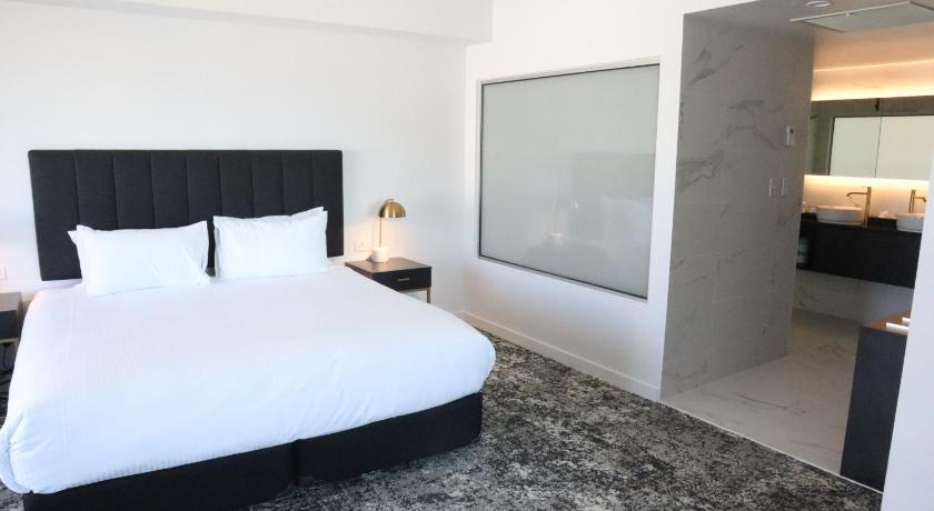 Image of Benson Suite 9