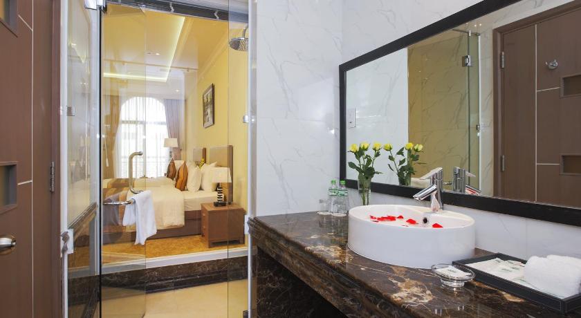 Image of Executive Double Room - Non-Smoking 2