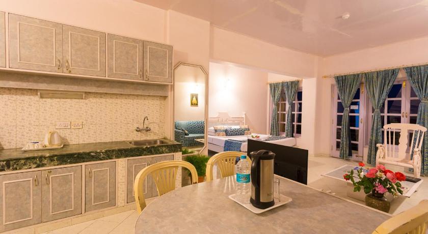 Image of Royal Studio Valley View with Balcony 1