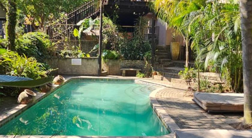 Old Vic Travellers Inn Nelspruit — Hotel in Nelspruit