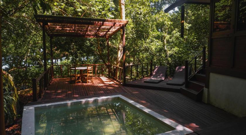 Image of Jungle Luxe Sarang 5