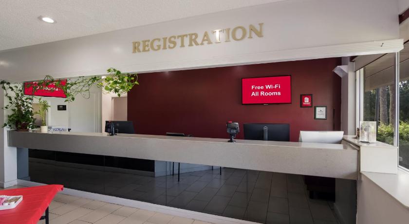 Red Roof Inn Vero Beach – I-95 photo