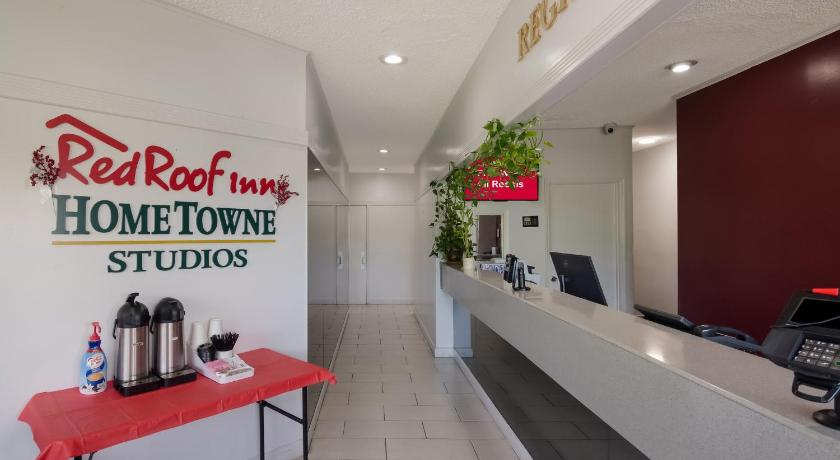 Red Roof Inn Vero Beach – I-95 photo