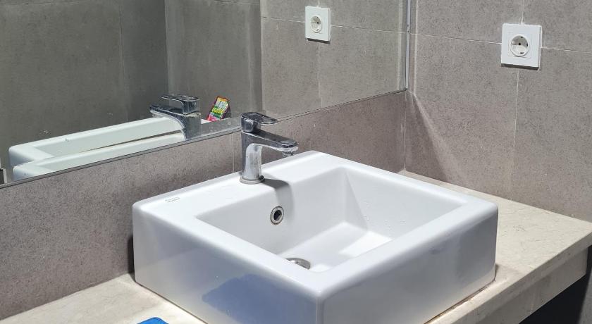 Apartemen Patraland Amarta Yogyakarta Jogja AC dan Air Panas photo