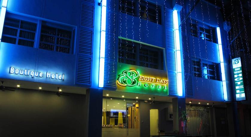 ジョホールバル Eight Days Hotel Permas Jaya 3つ星 ホテル 眺望