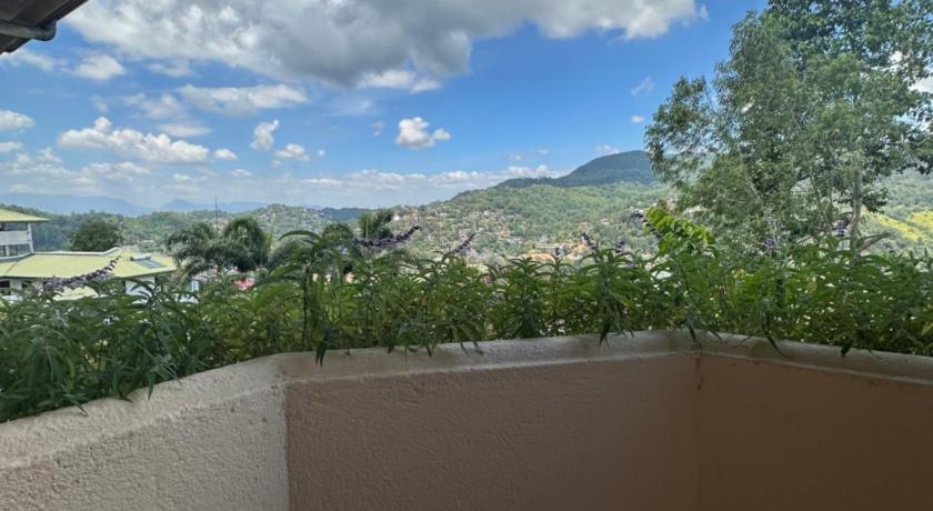 The Views Kandy B&B photo
