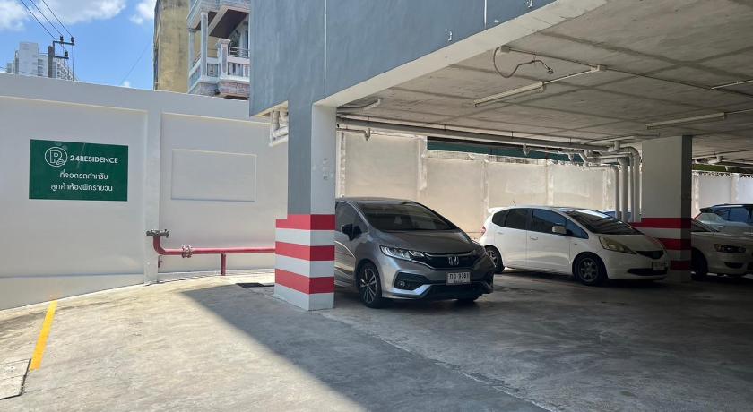 Bangkok 24Residence Siriraj 3-Star Guesthouse lobby