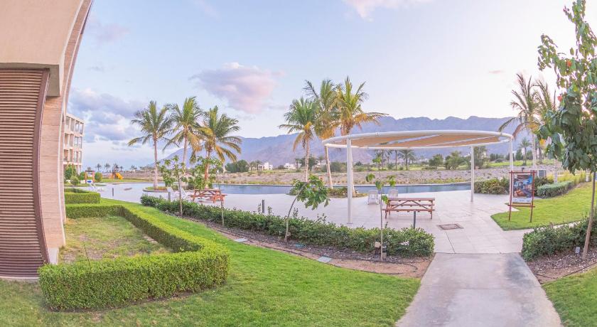 Le Sifah - Golf Lake Apartments photo