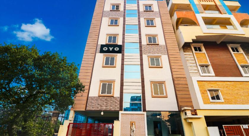 Flagship Hotel Dsr Inn Near Nexus Hyderabad photo