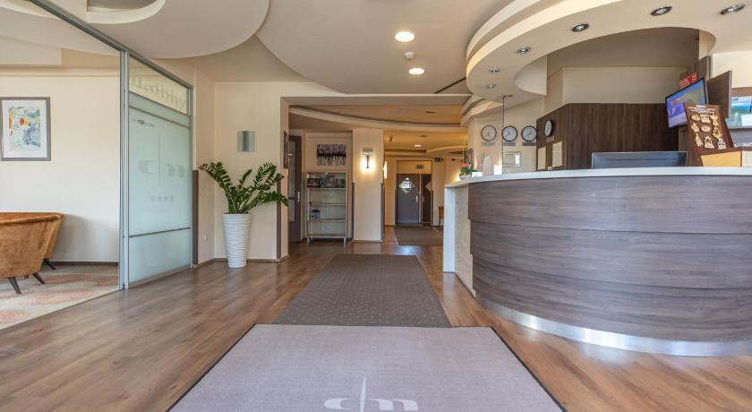 City Hotel Miskolc photo