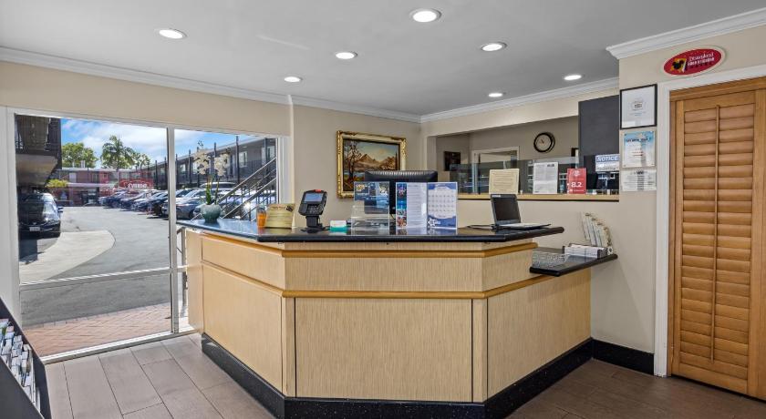 Del Sol Inn Anaheim photo