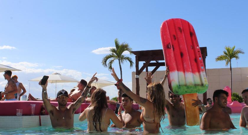 The Palm at Playa - Adults Only photo