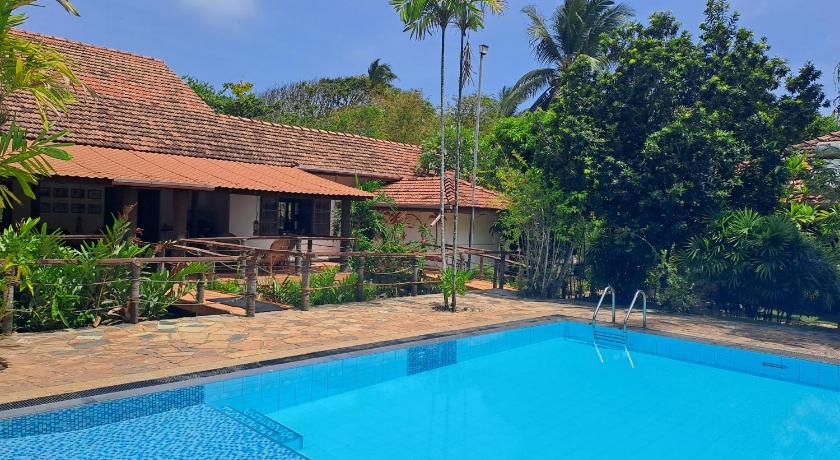 Puetz Travels Beach Resort photo