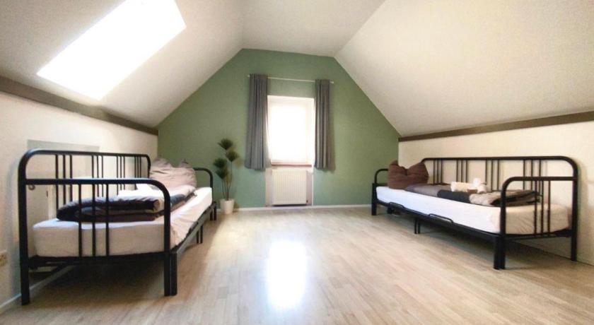 Ruhige-Ferienwohnung-auf-Pferdehof photo