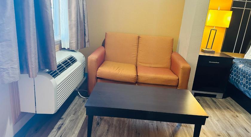 Executive Inn & Suites photo