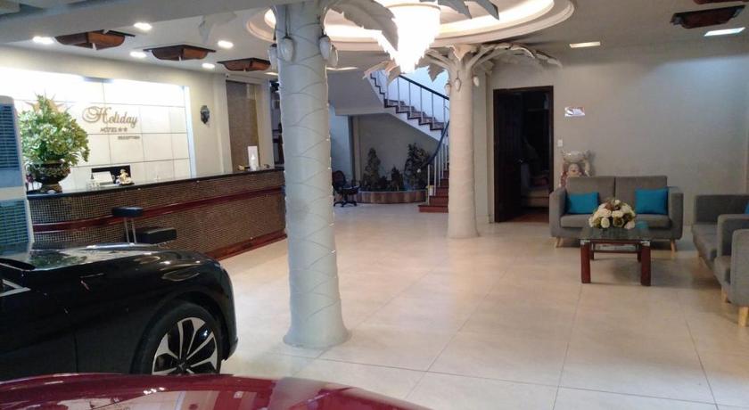 Holiday Hotel photo