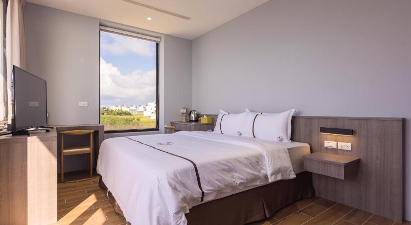 Image of Sea View Double Suite 8