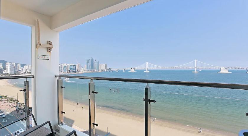 釜山 Elmomento Gwangan Residence 酒店 套房