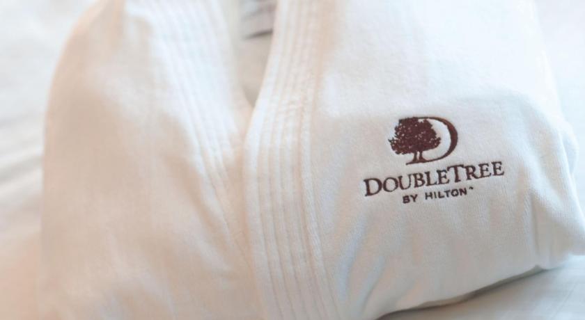 Image of KING PREMIER SEA VIEW WITH BALCONY 6