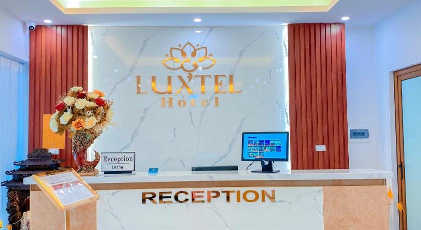 ハノイ Luxtel Hotel Ngoại Giao Đoàn 3つ星 ホテル 眺望