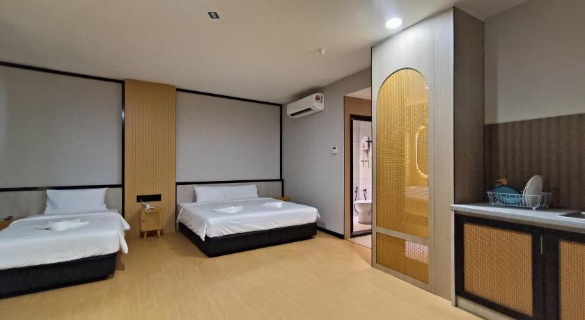 Image of Executive Suite 10