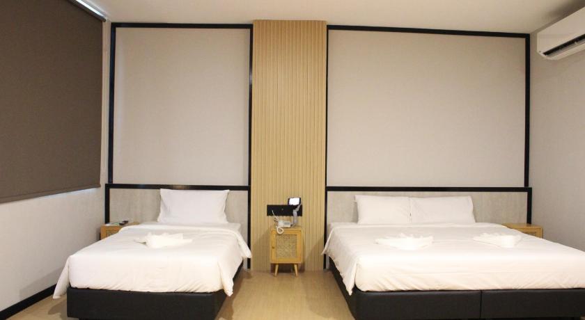 Image of Executive Suite 7