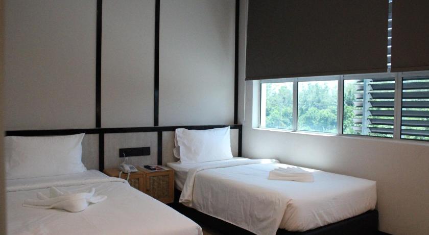 Image of Junior Suite Twin 17