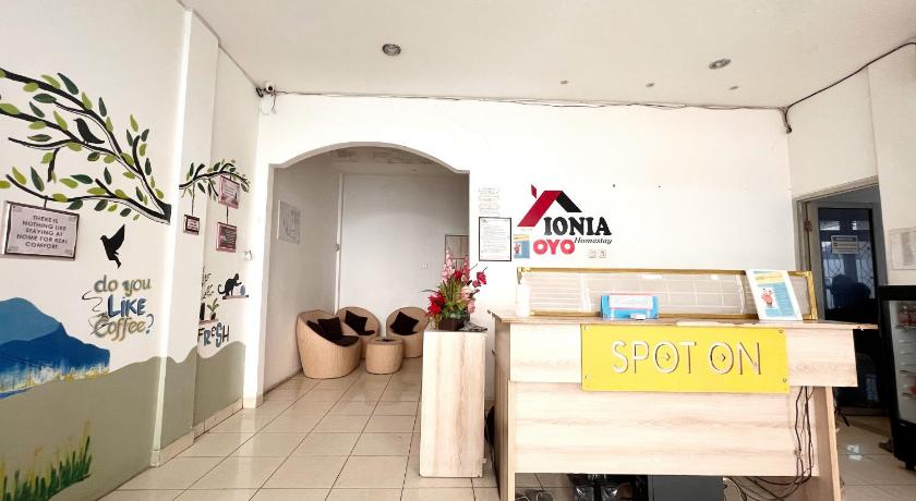 OYO 2869 Ionia Homestay photo