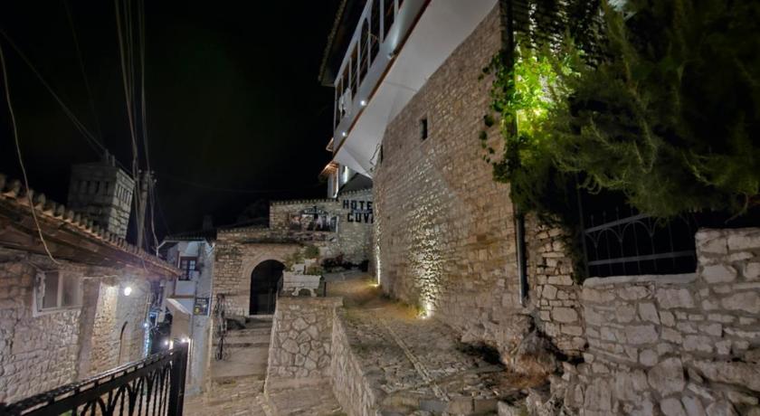 Guest House Panorama photo