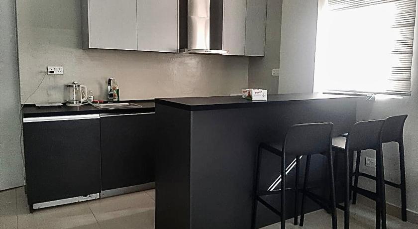 Newly Renovated 1Bd Apt in Heart of Osu photo