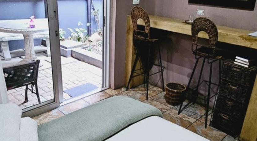 Image of Small Double Room 6