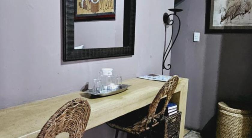 Image of Small Double Room 8