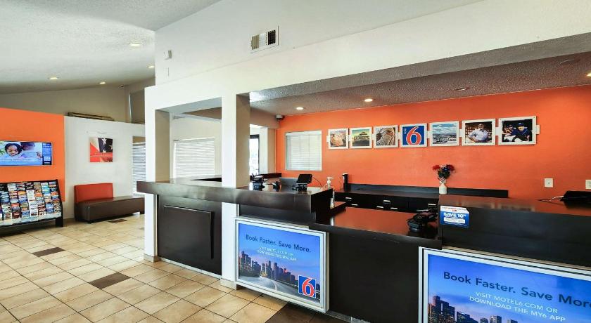 Motel 6-Baytown, TX - Baytown East photo