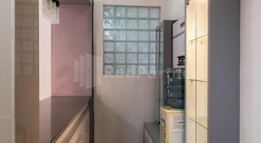 Asri Residence near Jalan Iskandar Muda Medan Mitra RedDoorz - image 6