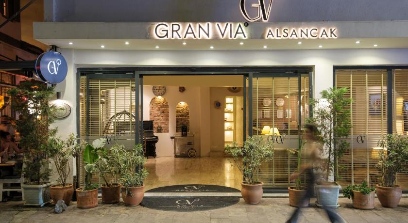 Gran Via Alsancak — Hotel in İzmir