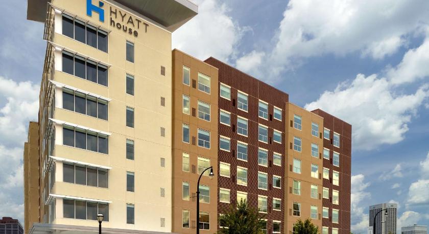 Hyatt House Atlanta Downtown photo