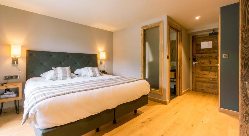 Image of Privilege Double Room with Mountain View 5