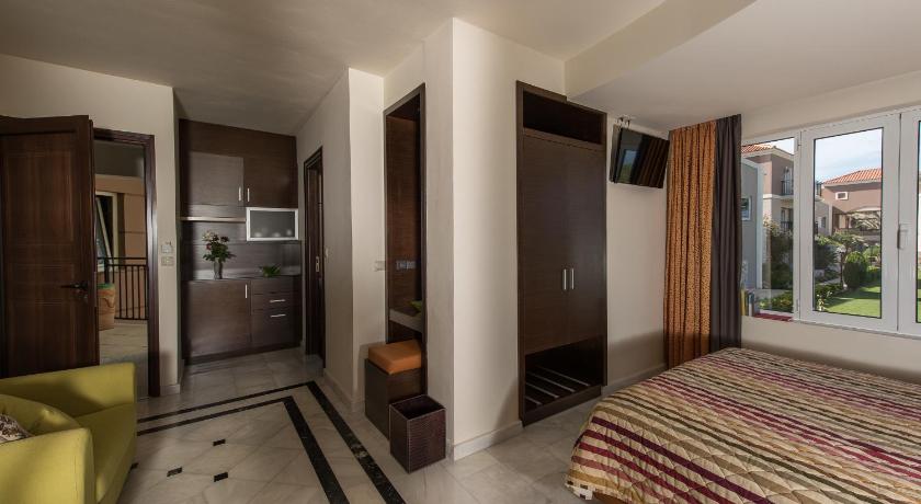 Lito Beach Hotel  (Lito Beach Hotel)