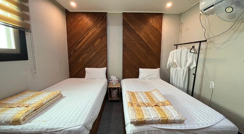 Busan Maldives Hotel & Hostel Hotel suite