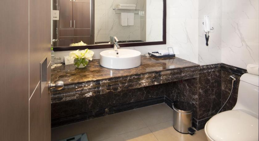 Image of Executive Double Room - Non-Smoking 15