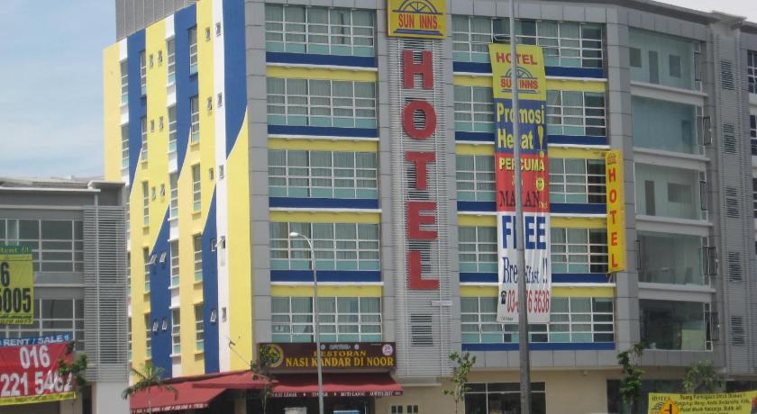 Sun Inns Puchong photo