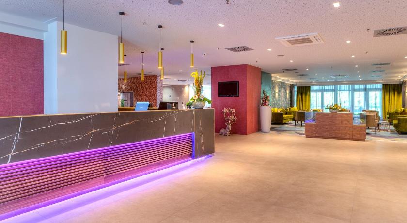 ACHAT Hotel Frankfurt Maintal photo