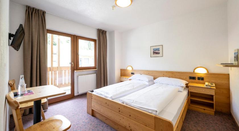 Berghotel Schlemmer photo