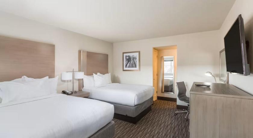 Days Inn by Wyndham Yosemite Area photo