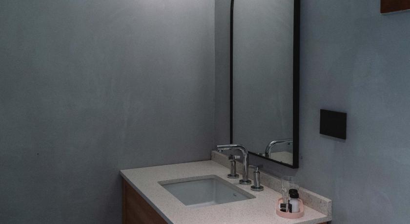 Image of Standard Double or Twin Room 3