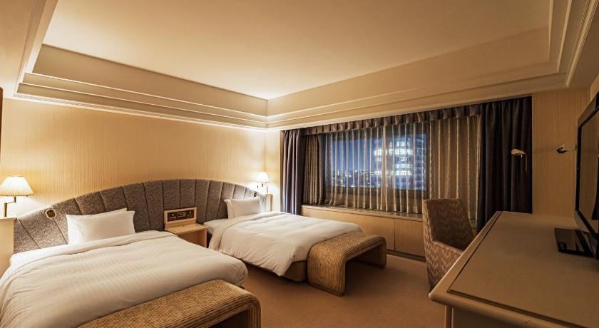 รูปของสวีท วิวสวนสาธารณะ ชั้นบน ปลอดบุหรี่ (Suite Room with Park View - High Floor - Non-Smoking) 1