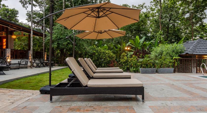 Shanthi Kunnj Riverside Exotica - image 6