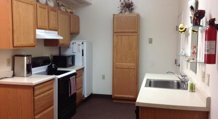 A Suite Alaskan Inn — Hotel in Fairbanks (AK)